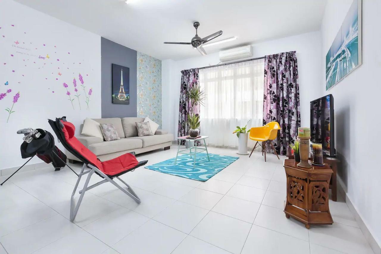 Homestay@AEON Desa Tebrau Johor Bahru Bagian luar foto